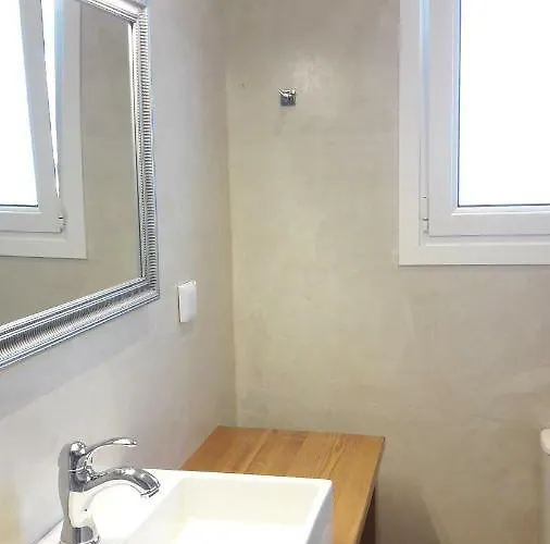 Ava Apartment Agios Gordios (Corfu)