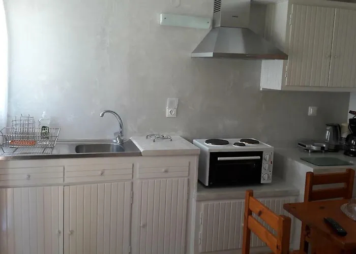 Ava Apartment *